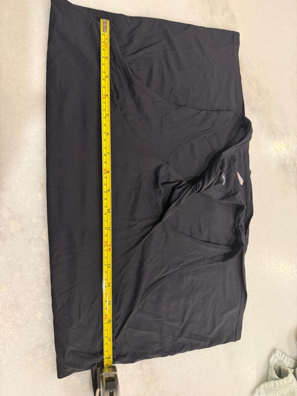 Women’s ALO twisted tank, black, M - Picture 5 of 5